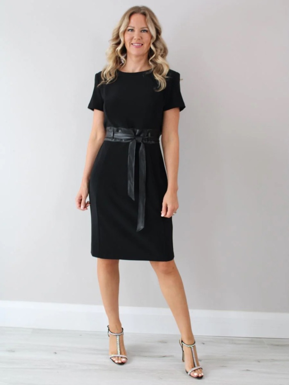 Frank Lyman Statement Belt Fitted Dress